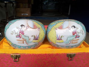 古玩青銅瓷陶器 一雙細路精品,仕女粉彩圍棋罐,