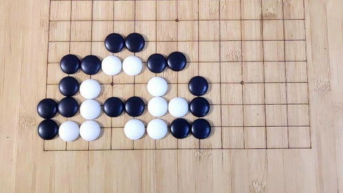 圍棋入門,方四與丁四13,黑先殺白